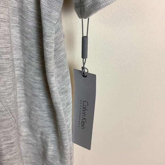 CALVIN KLEIN PERFORMANCE Plus Size Short Sleeve Cold Shoulder Top - Picture 5 of 9